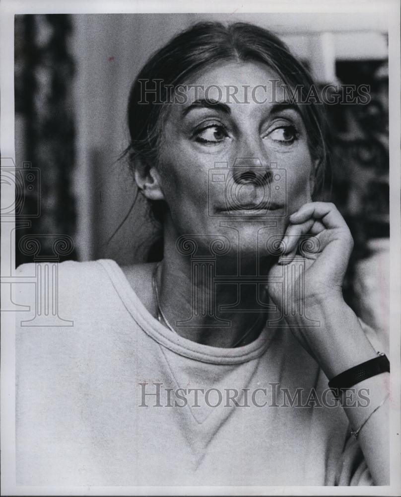 1978 Press Photo Actress Jean Marsh stars in "Habaes Corpus" - RSL78975 - Historic Images