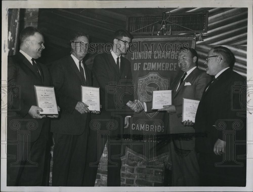 1964 Press Photo Sgt J McCarthy,Chief D Brennan,G Olsen,C Cremens,B Olsen - Historic Images