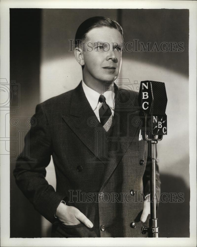 1936 Press Photo Kenneth Carpenter NBC television announcer - RSL42909 - Historic Images