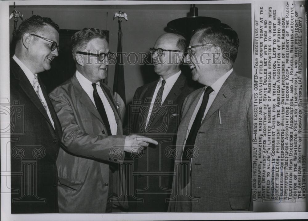 1957 Press Photo News execs R Hurleigh,Wm Dwight, T Koop &amp; J Wiggins - RSL86561 - Historic Images