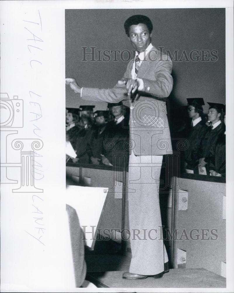 1974 Press Photo Chris Styles St Petersburg Jr College Band Director - RSL63161 - Historic Images