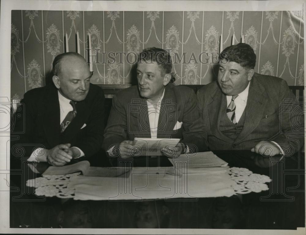 1949 Press Photo James Dennehy, Tim Sheehan,Nick Vito of Sheet Metal Workers - Historic Images