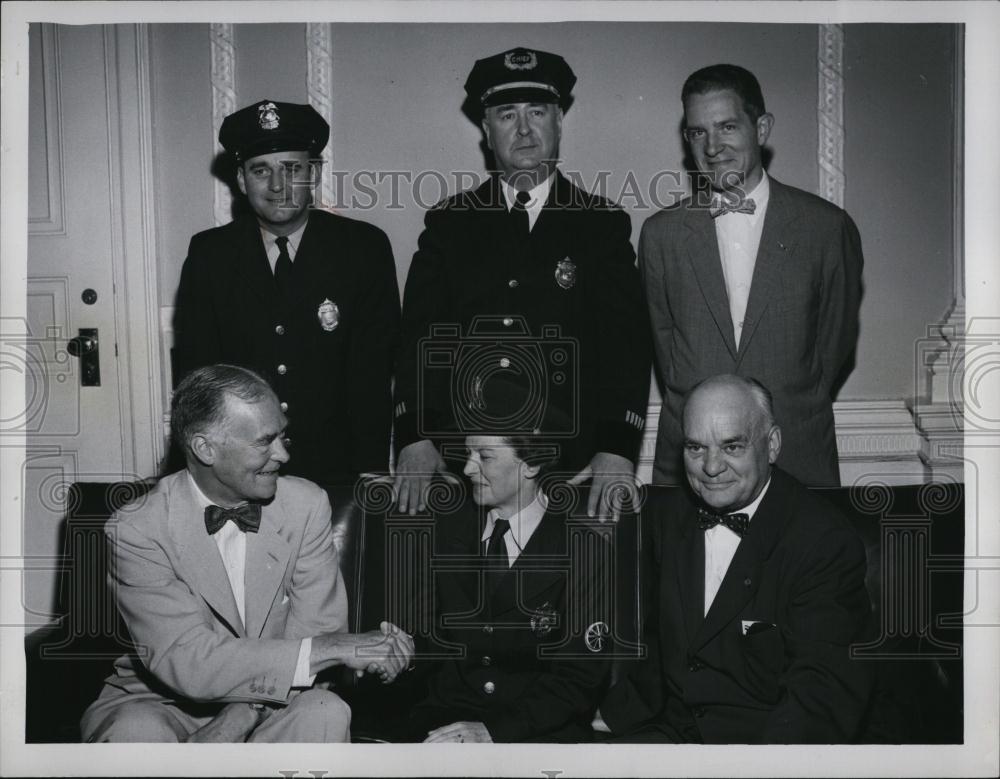 1956 Press Photo Gov Christian Herter thanks to School Traffic Policemen - Historic Images