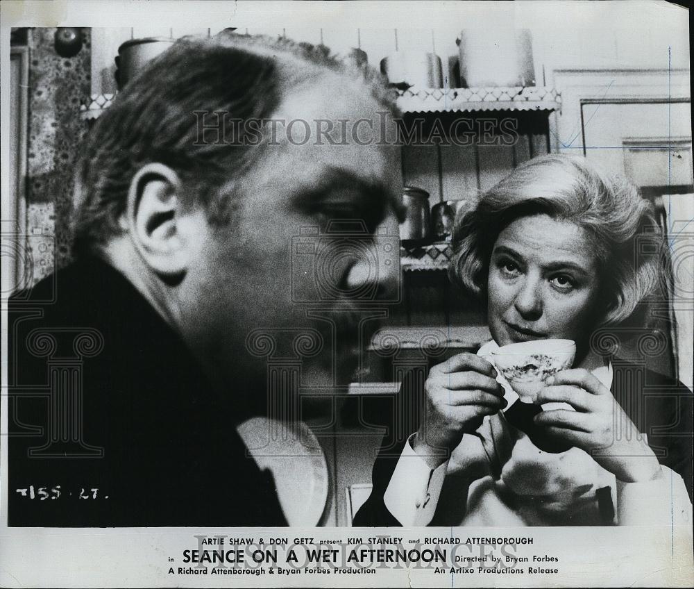 1965 Press Photo Richard Attenborough & Kim Stanley "Seance On A Wet Afternoon" - Historic Images