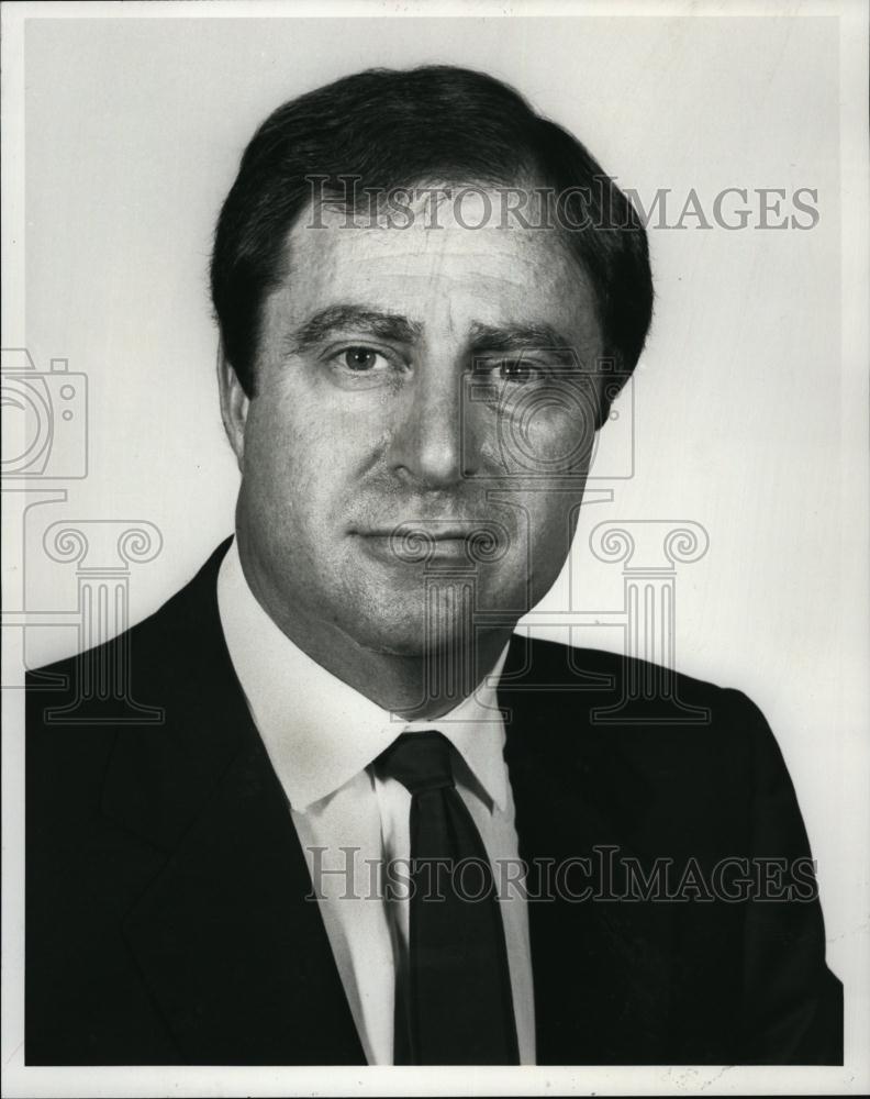 Press Photo C William Carey Chairman and Chief Exec officer Town &amp; Country - Historic Images