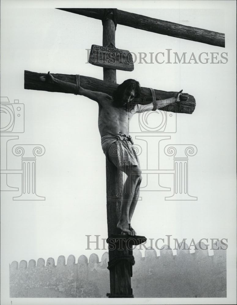 1977 Press Photo Robert Powell Portrays Jesus In &quot;Jesus Of Nazareth&quot; - RSL45213 - Historic Images