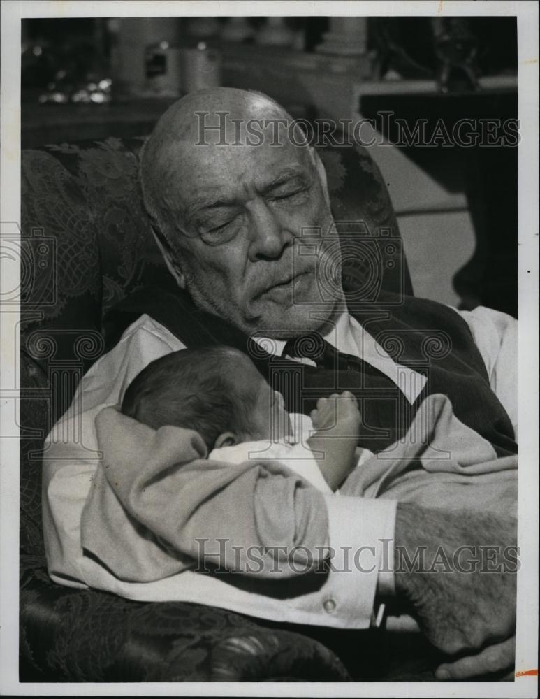 1974 Press Photo Dean Jagger Great Grandfather Actor Time To Love Love Story - Historic Images