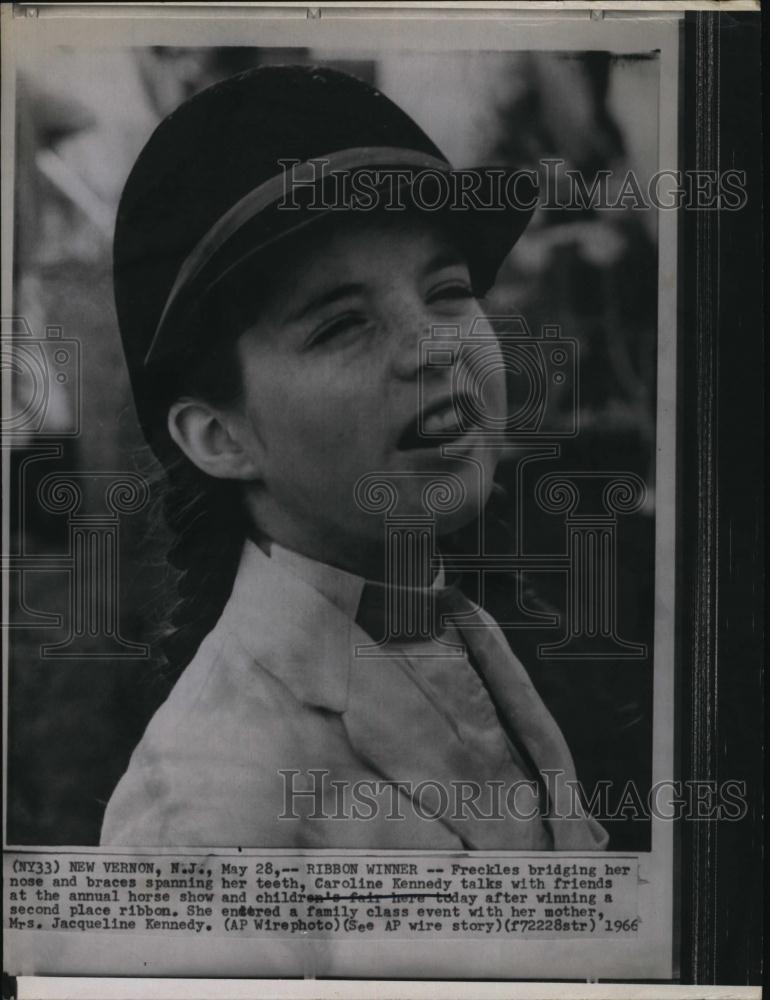 1966 Press Photo Caroline Kennedy, daughter of the US Pres - RSL92917 - Historic Images