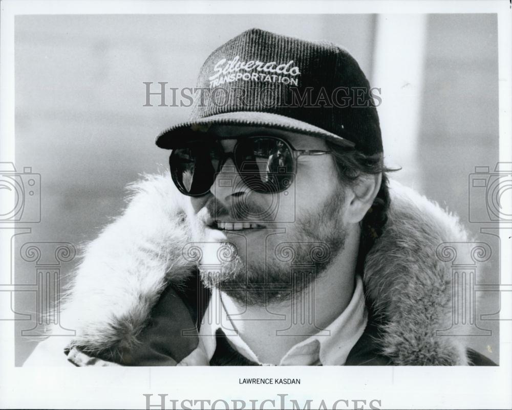 1985 Press Photo Lawrence Kasdan, director of &quot;Silverado&quot; - RSL66243 - Historic Images