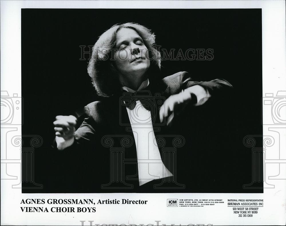 1998 Press Photo Agnest Grossman Artistic Director Vienna Choir Boys - RSL90191 - Historic Images