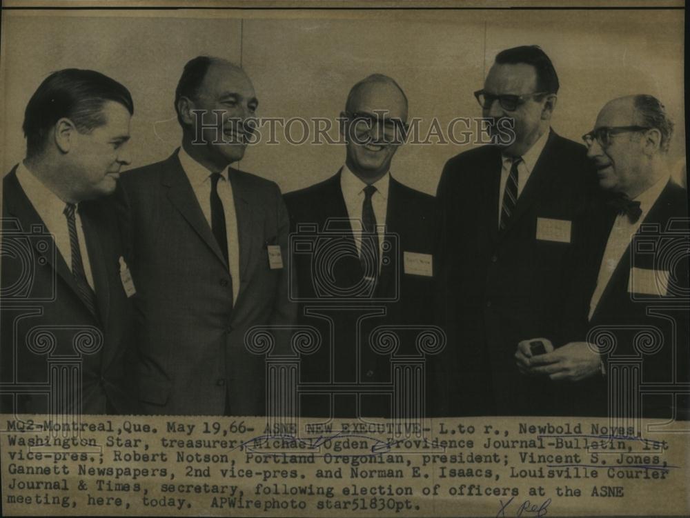 1966 Press Photo Newbold Noyas, Michael Ogden, Vincent S Jones Newsmen - Historic Images