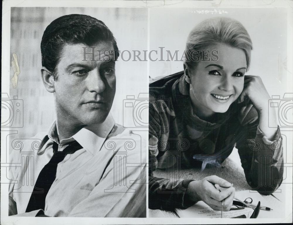 1972 Press Photo Dick Van Dyke and Debbie Reynolds in &quot;Divorce American Style&quot; - Historic Images