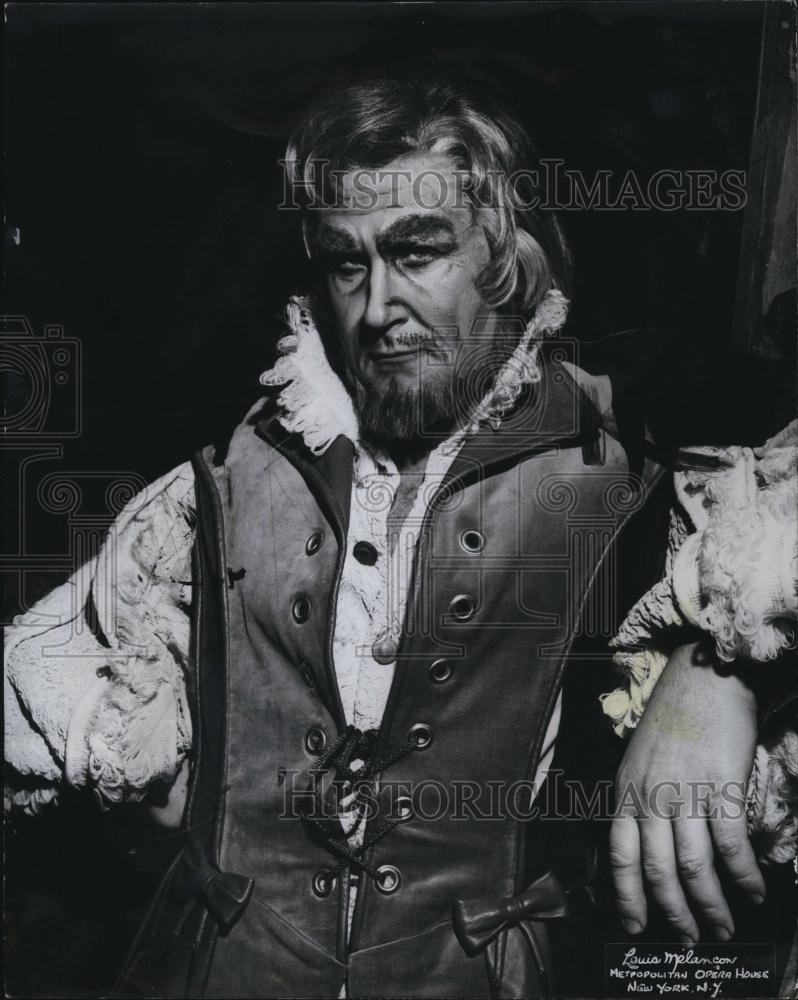 1968 Press Photo Sherrill Milnes in "Luisa Miller" - RSL83435 - Historic Images