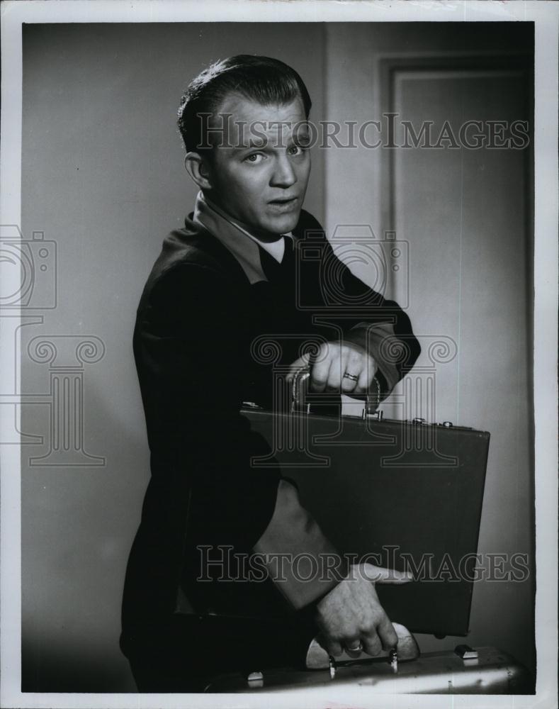 Press Photo Gary Crosby played as Eddie in &quot;The Bill Dana Show&quot; - RSL94815 - Historic Images