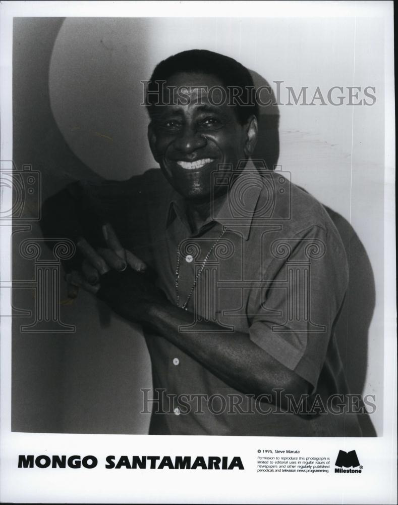 1995 Press Photo Mongo Santamaria Drummer Musician - RSL78015 - Historic Images