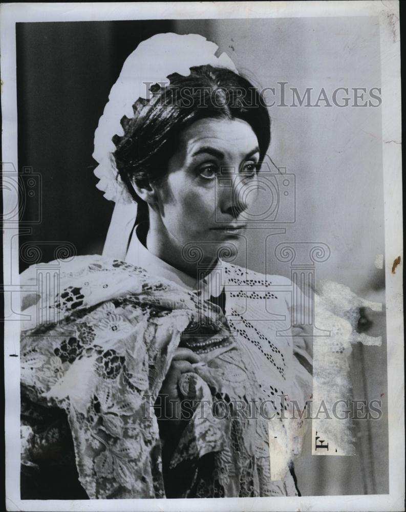 1974 Press Photo Jean Marsh stars in &quot;Upstairs Downstairs&quot; - RSL79011 - Historic Images