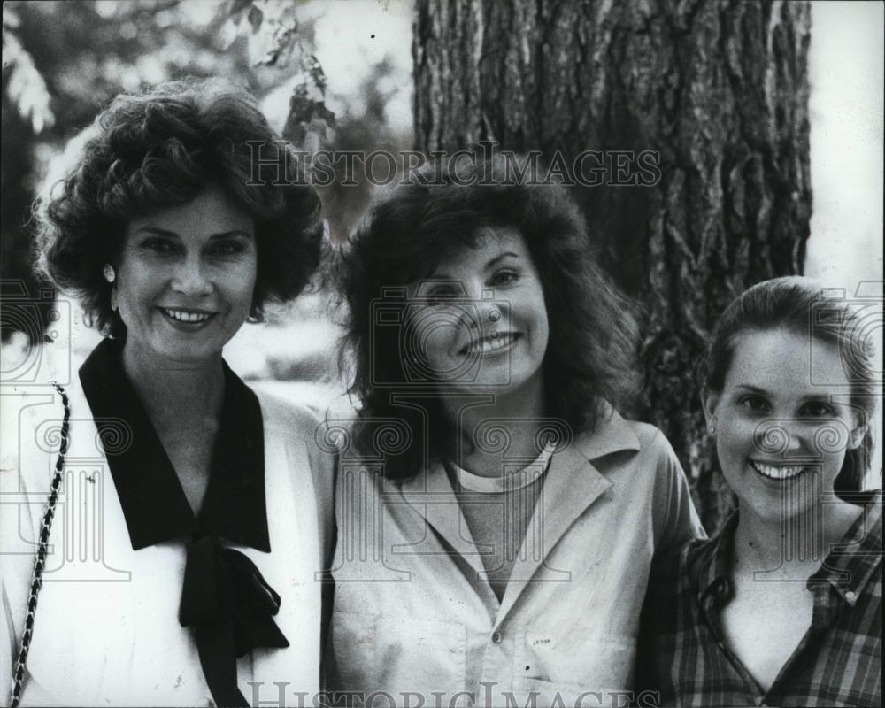 1986 Press Photo Diane Baker, Marsha Mason, Mary Tanner Little Miss Perfect - Historic Images