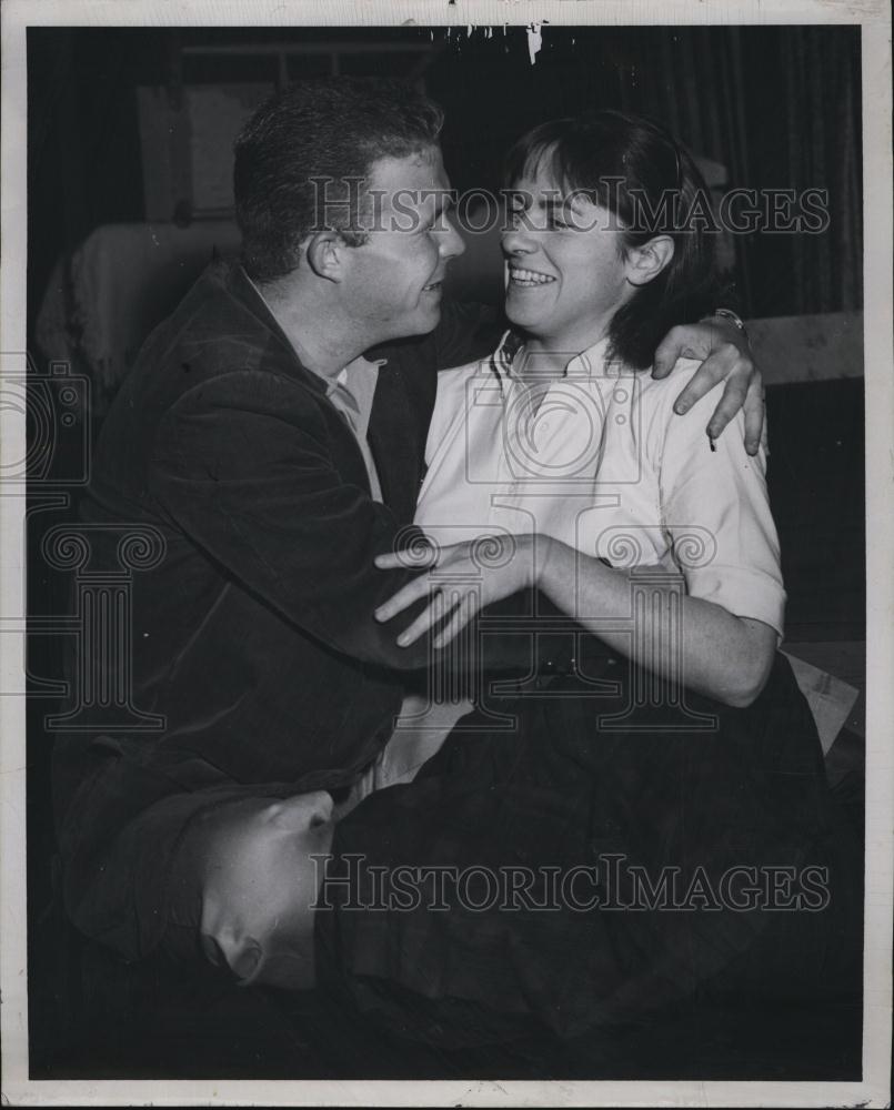 1960 Press Photo Actor Ned Beatty & Mary Dole In "The Diamond Rattler" - Historic Images