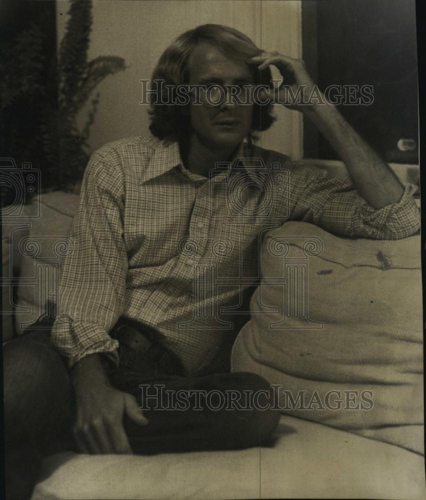 1975 Press Photo Stephen Weed, fiance of kidnap victim Patty Hearst - RSL42323 - Historic Images