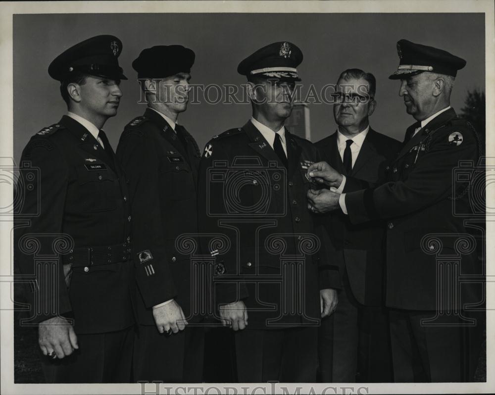 1964 Press Photo Major Herbert L Prevost, Instructor at Northeastern University - Historic Images