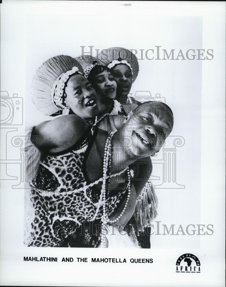 Press Photo Recording Artists, Mahlathini & the Mahotella Queens - RSL83497 - Historic Images