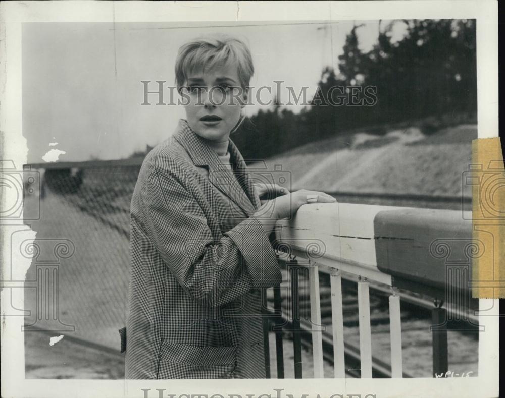 1960 Press Photo Actress Sabina stars in "Magdalena" - RSL04821 - Historic Images