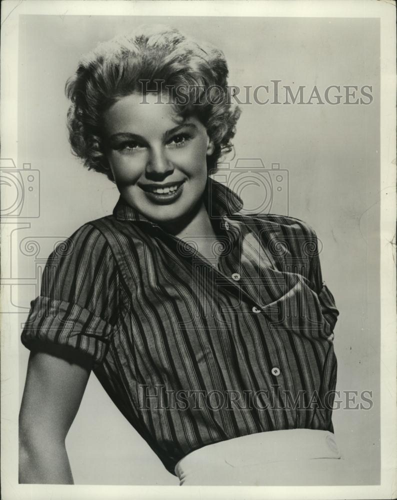 1957 Press Photo Betsy Palmer, The Category Is Murder&quot; - RSL46551 - Historic Images