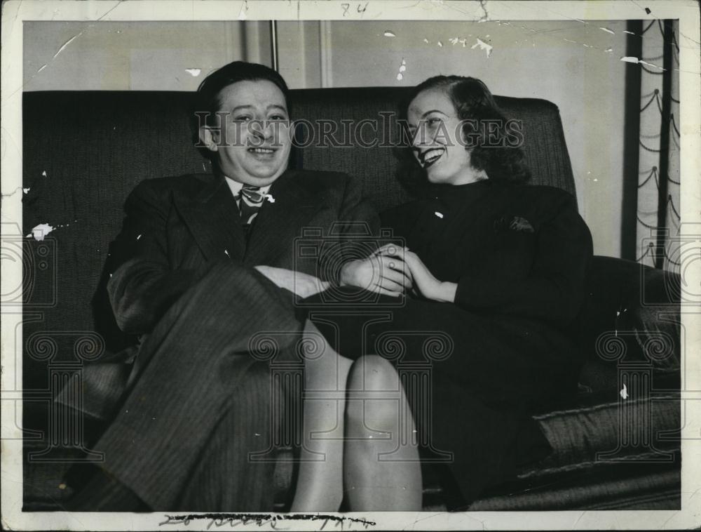 1937 Press Photo Billy Rose &amp; Eleanor Holm to open a show in NYC - RSL88989 - Historic Images