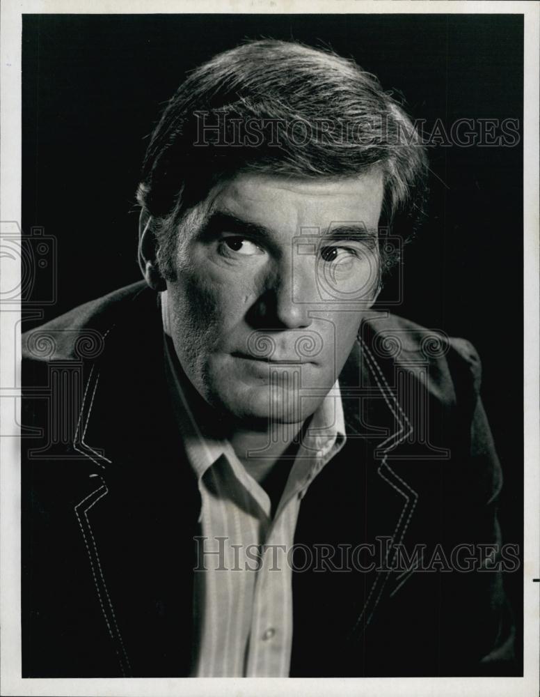 1973 Press Photo Actor Mitchell Ryan in &quot;Chase&quot; - RSL59011 - Historic Images