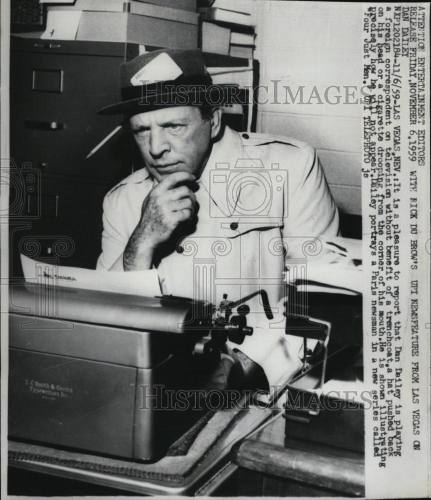 1959 Press Photo Dan Daley as Paris Newsman in &quot;Four Just Men&quot; - RSL44775 - Historic Images