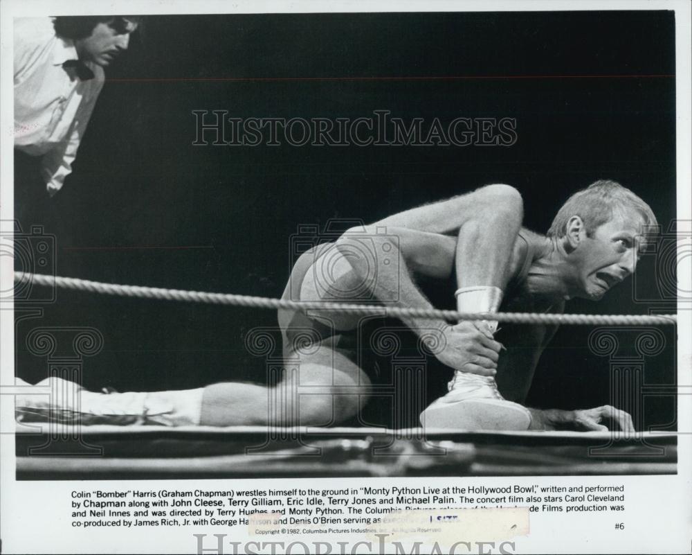 1982 Press Photo Graham Chapman in "Monty Python Live at the Hollywood Bowl" - Historic Images