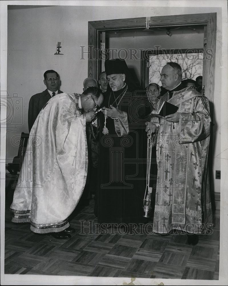 Press Photo Most Rev Archbishop Metyslaw,Very Rev J Danylewych,Paul Pushareno - Historic Images