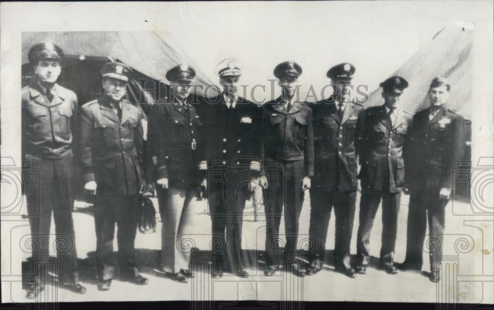 1953 Press Photo Lt ColW Welch, Cmdr J Shew, Col W Carlock - RSL06337 - Historic Images