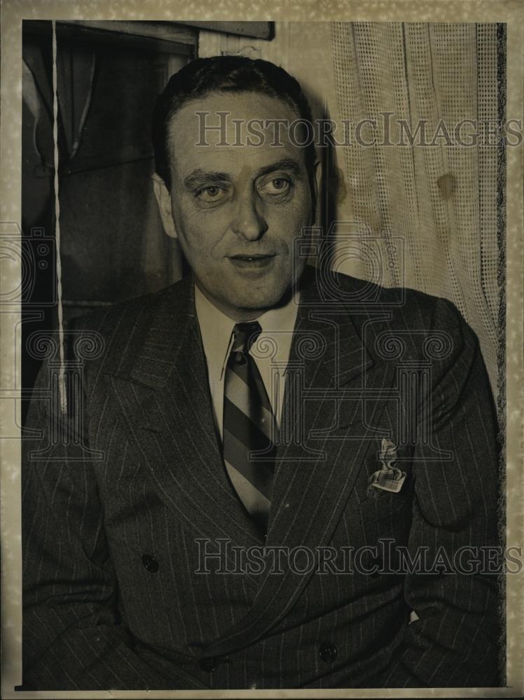 1941 Press Photo Captain Alan E Burden - RSL47105 - Historic Images