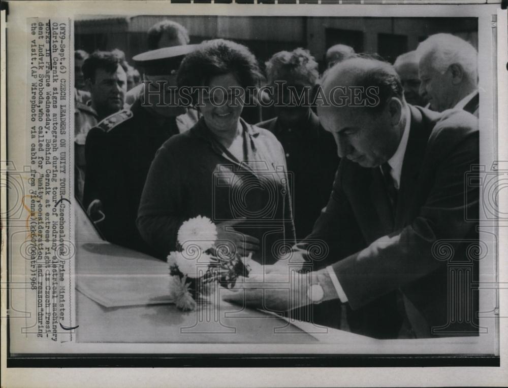 1968 Press Photo Oldrich Cernik, Czechoslovakia, Luvik Svoboda - RSL98581 - Historic Images