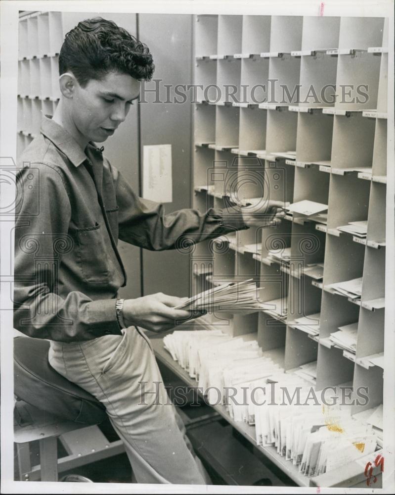 1959 Press Photo Charles Welch - RSL62113 - Historic Images