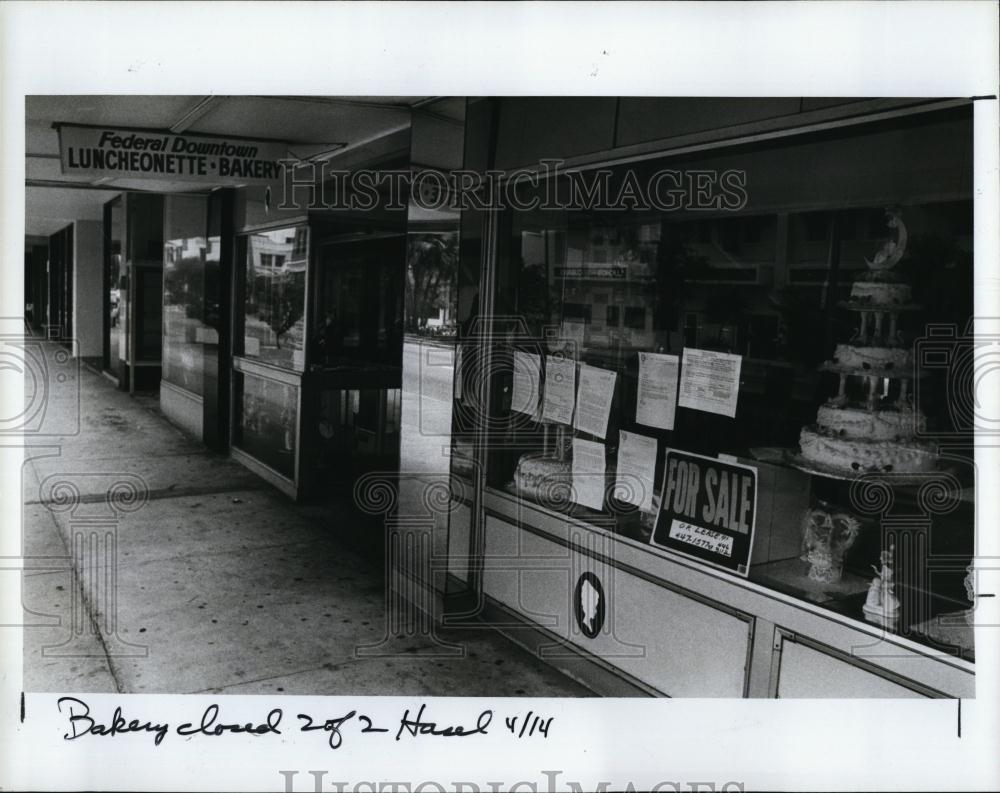 1987 Press Photo Federal Downtown Luncheonette &amp; Bakery Closed - RSL95305 - Historic Images