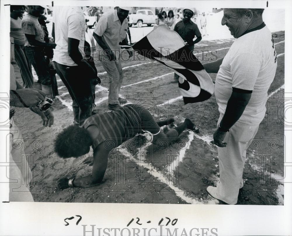 1978 Press Photo Gator Bait Miller Wins Snail Race - RSL69735 - Historic Images