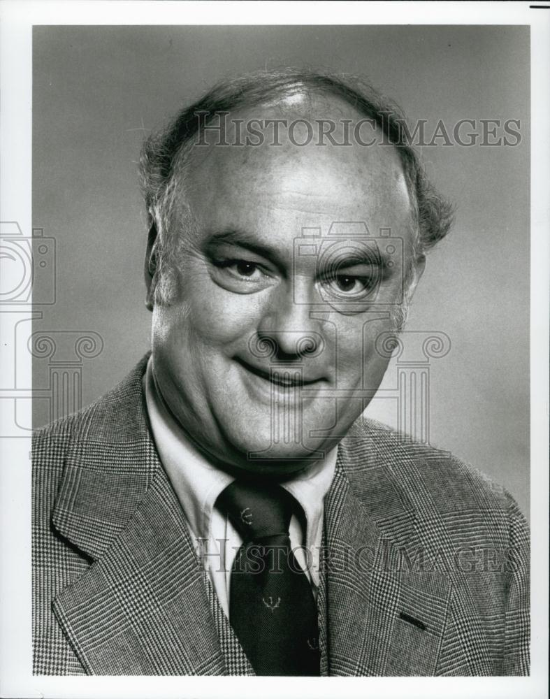 Press Photo Unknown man in suit portrait - RSL62315 - Historic Images