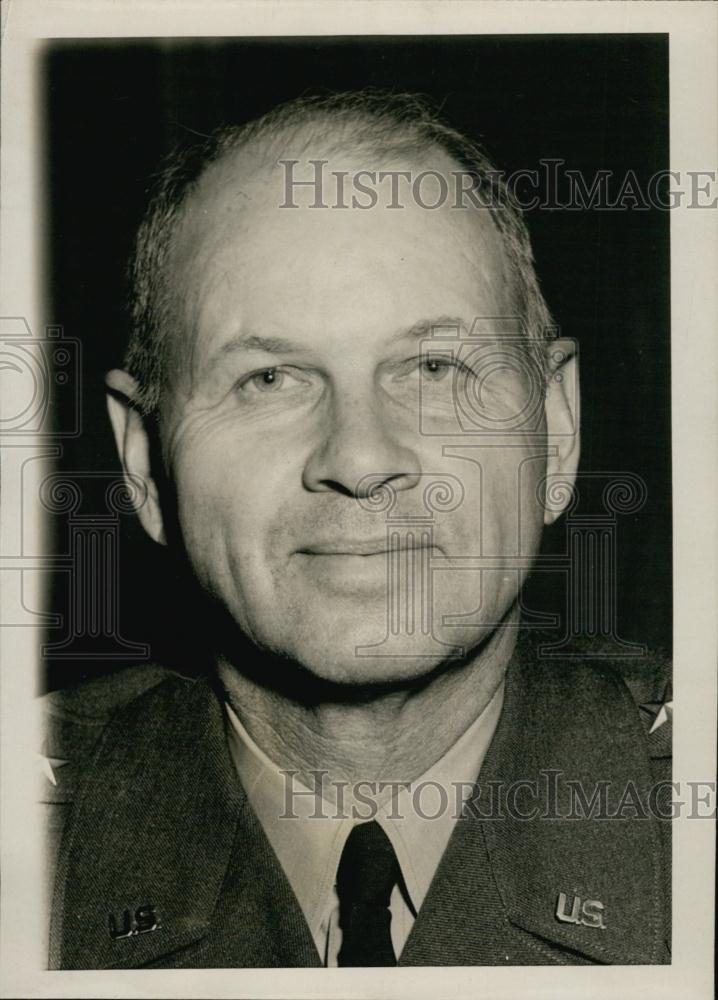 1952 Press Photo Maj Gen, Samuel D Sturgis Jr in Europe - RSL66109 - Historic Images
