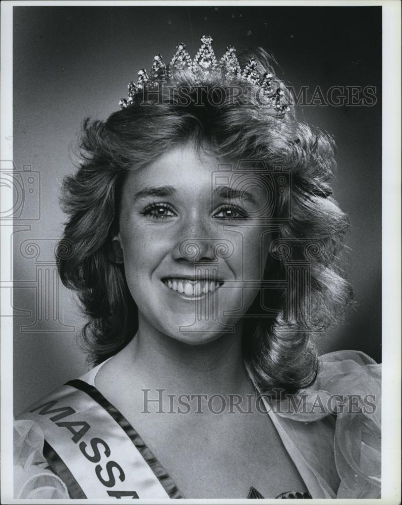 1984 Press Photo &quot;Miss Massachusetts United Teenager&quot;Diane Elizabeth Magrano - Historic Images