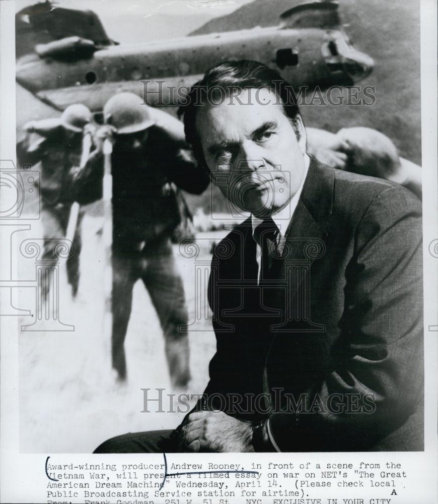 1971 Press Photo Award Winning Producer Andrew Rooney The Great American Dream - Historic Images