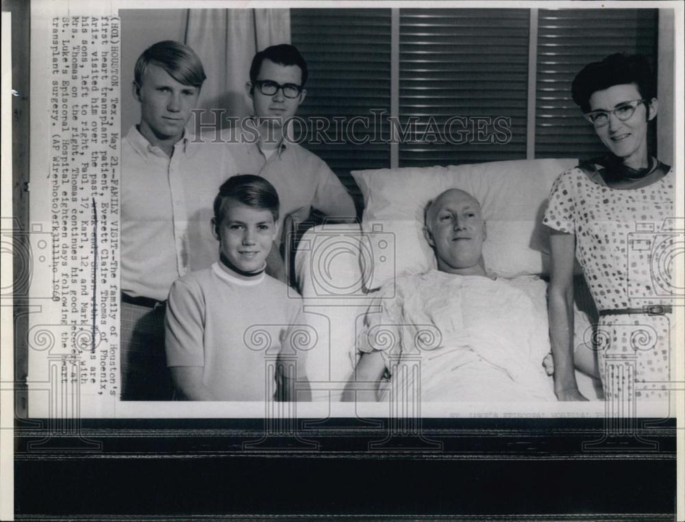 1968 Press Photo Everett Claire Thomas of Phoneix family Visit Heart transplant - Historic Images