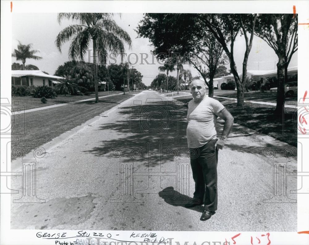 1983 Press Photo Largo Resident George Stuzzo Wants Traffic Light Installed - Historic Images