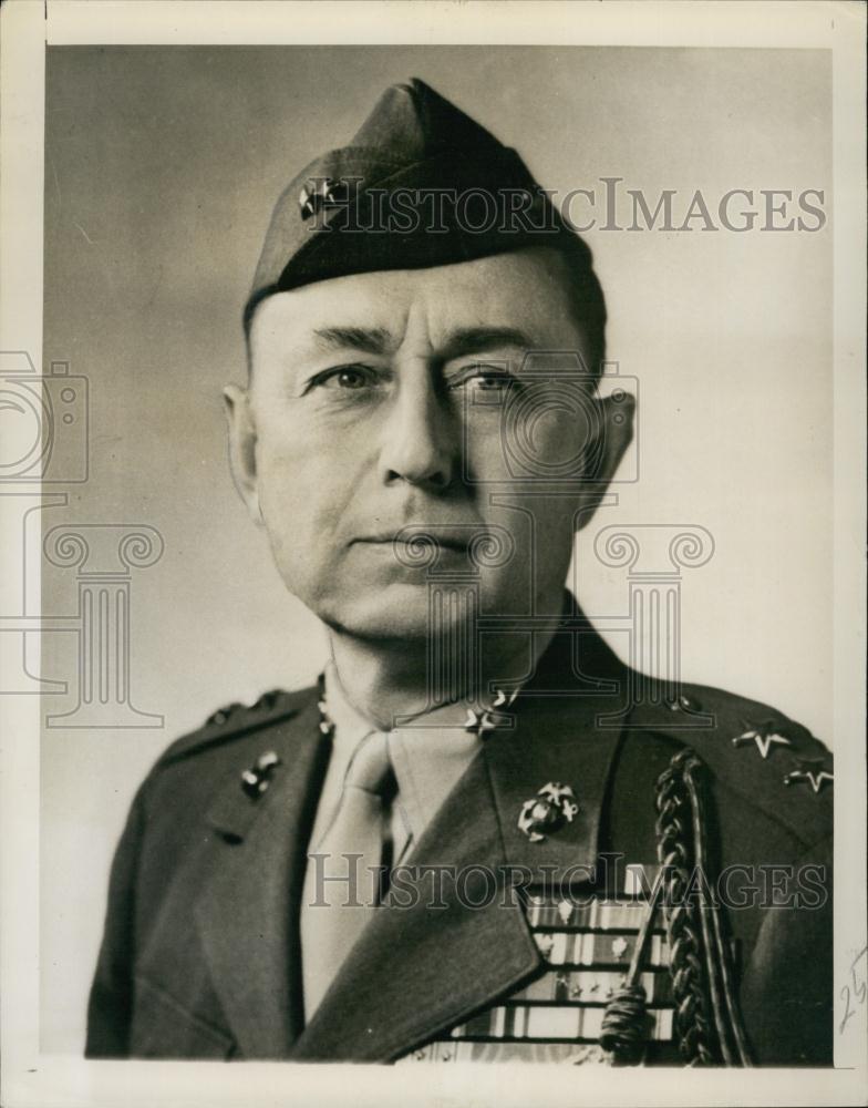 1947 Press Photo Major General Clifton B Cates US Marine Corps - RSL62869 - Historic Images