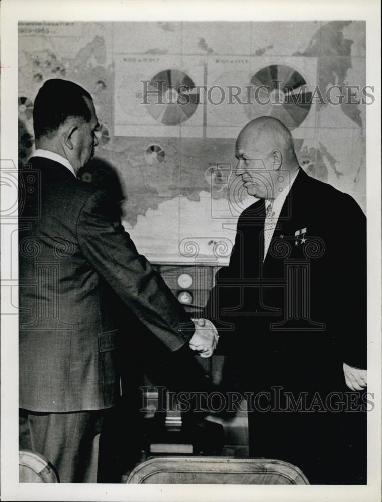 1961 Press Photo Lazaro Cardenas &amp; Nikita Khrushchev Shaking Hands - RSL61631 - Historic Images