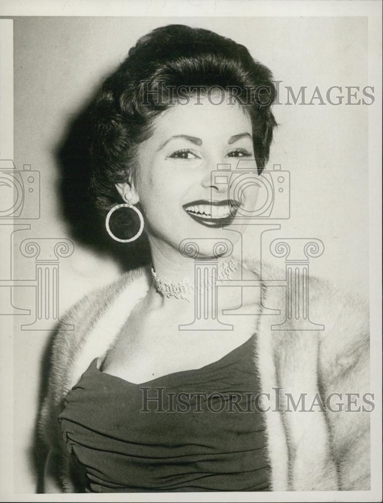 1955 Press Photo Marcy Reid, model at Progress Show - RSL04265 - Historic Images