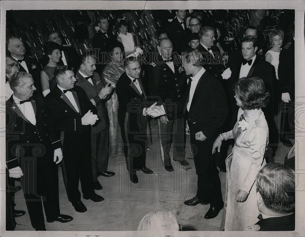 1977 Press Photo Francis Sargent and his lady Inaugural Ball - RSL90345 - Historic Images