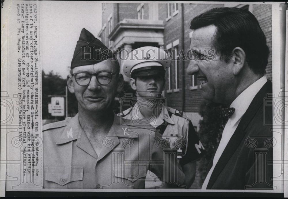 1971 Press Photo Col Oran K Henderson With Attorney Henry Rothblatt At Court - Historic Images