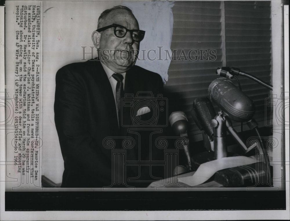 1966 Press Photo Dr Maurice Dean Heatly University Texas psychiatrist news - Historic Images